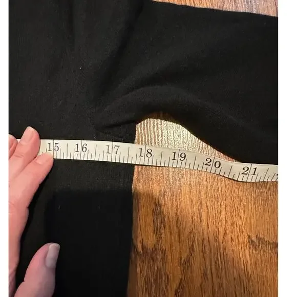 Talbots Women’s Pure Cashmere Crew Neck Sweater Black Size Medium Imperfection - Picture 7 of 9